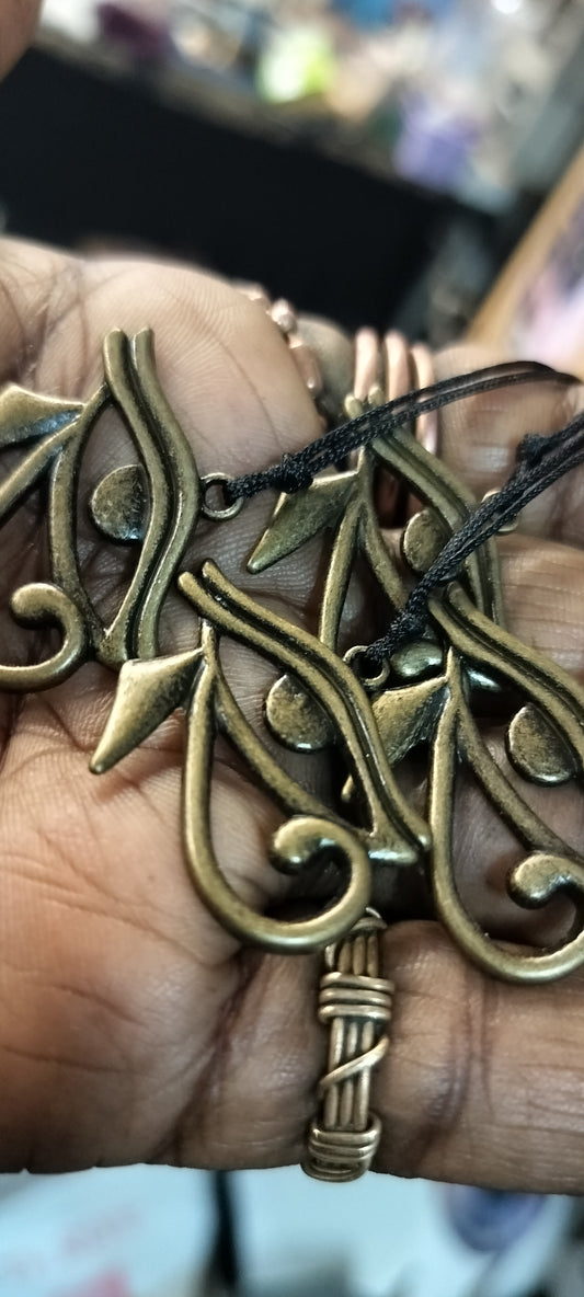 Eye of Heru Charm Necklace