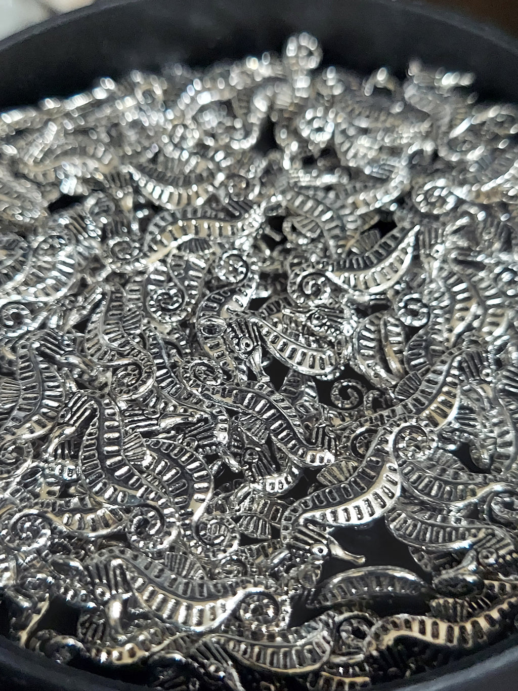 Silver-tone Seahorse Charms