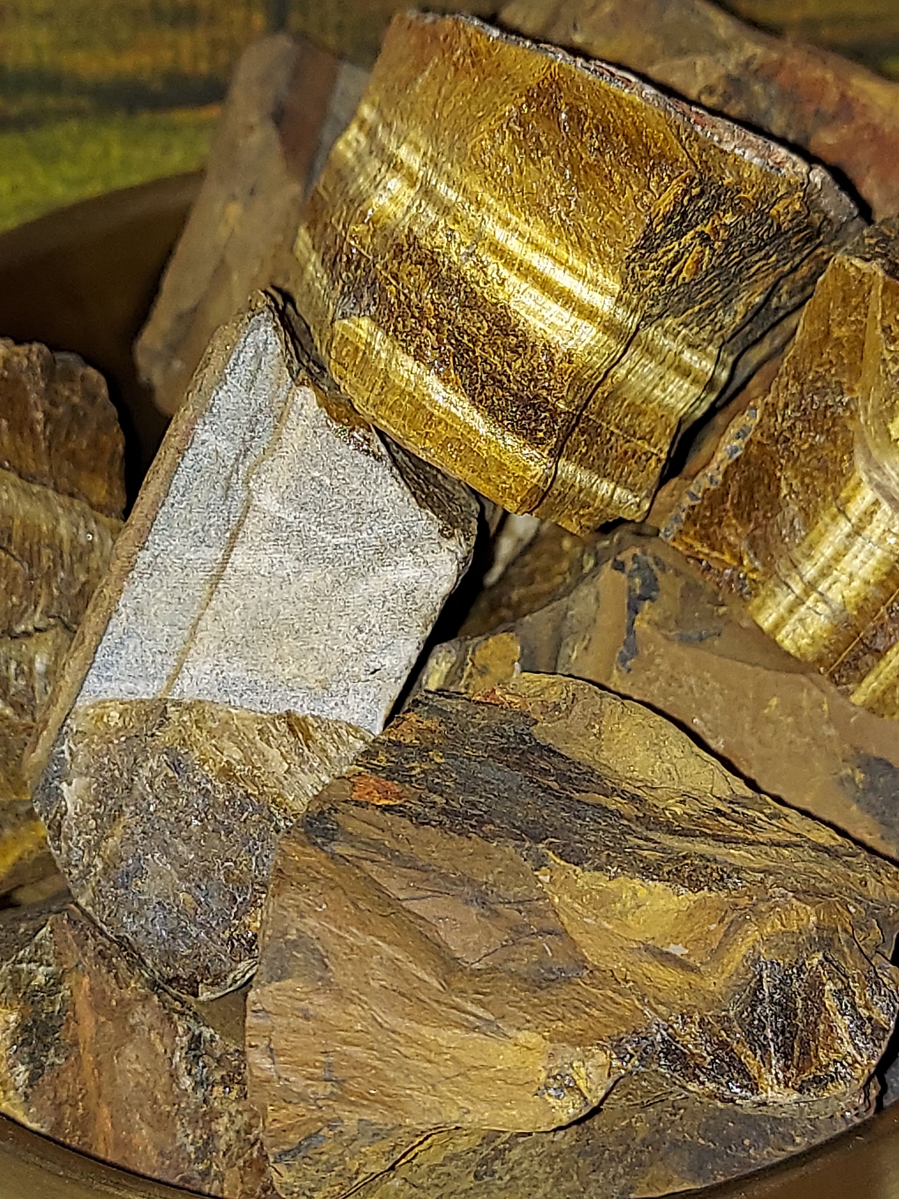1 Tiger's Eye Stone, appx 1.5"