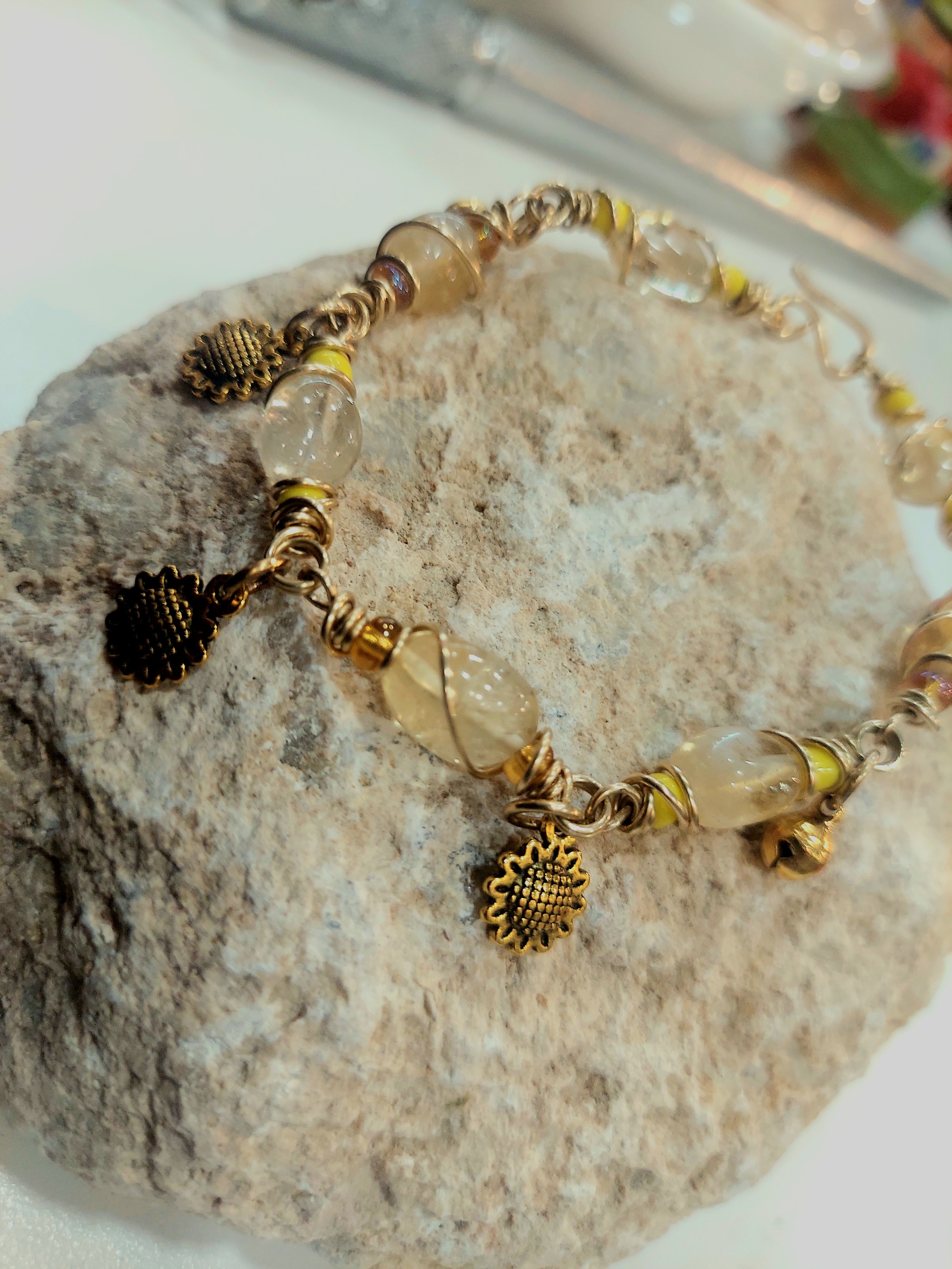 Osun / Oshun Brass Links Bracelet WITH CHARMS