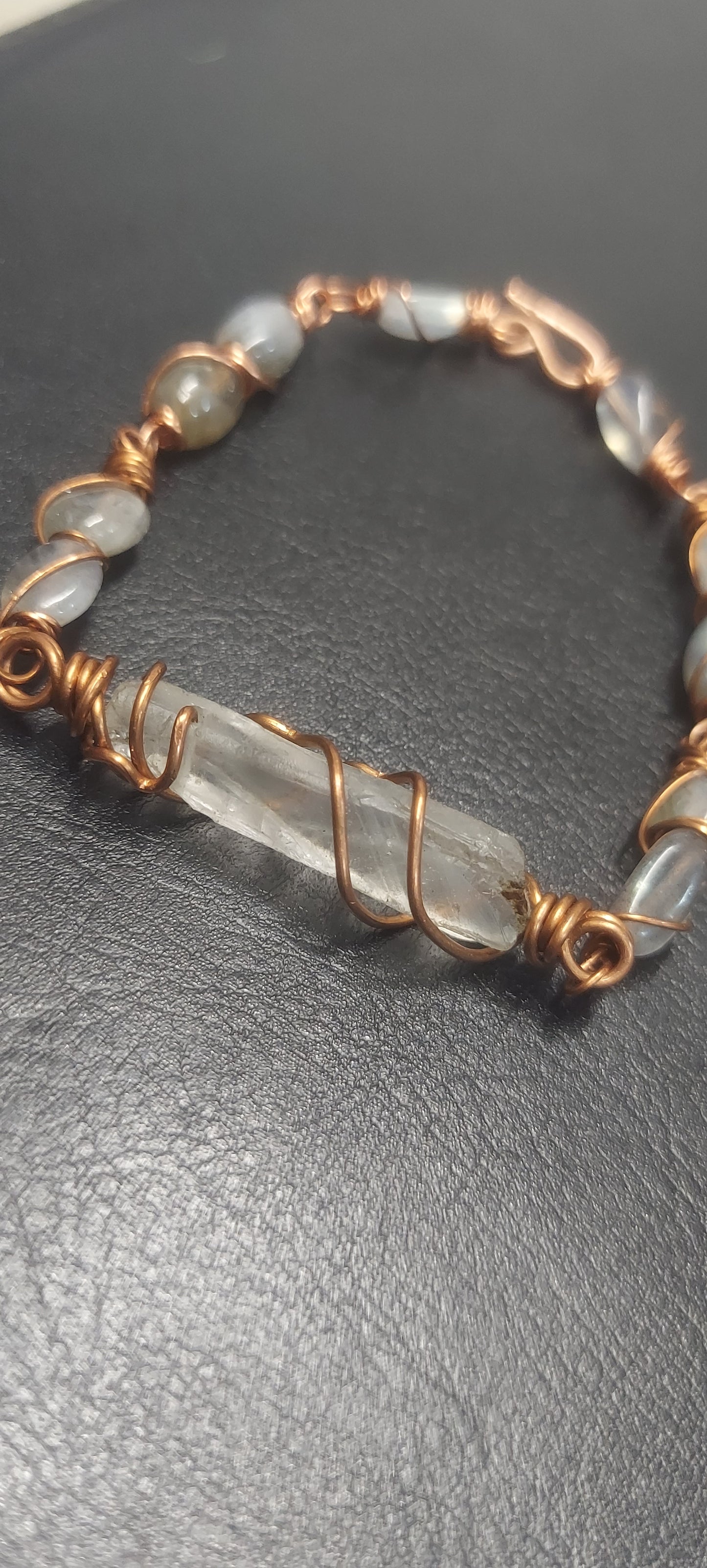 Labradorite,  Quartz, Fort Lauderdale crystals, beads, spiritual supply store