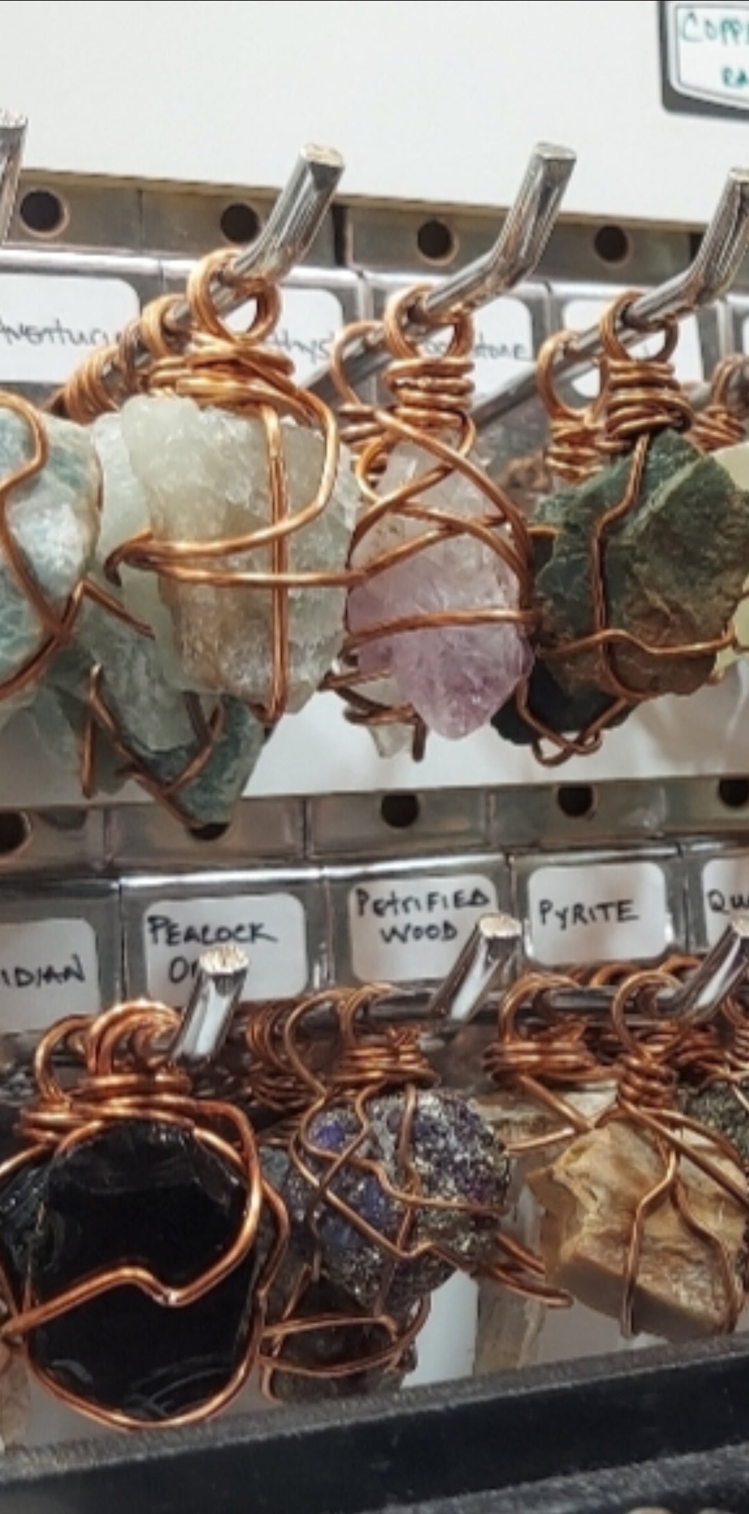 WHOLESALE 116 COUNT Copper Wrapped Stones