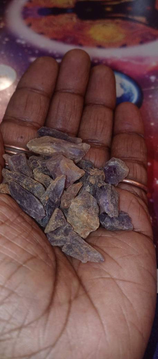 Wholesale: 100 Unwashed Small Amethyst Points